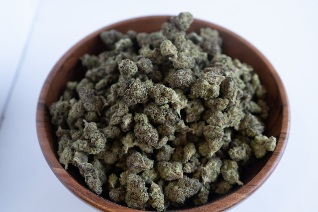 Larry Burger - THCA Loose Flower